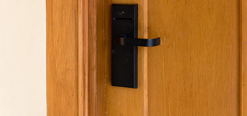 Home Security And Alarm Monitoring in Delano, California