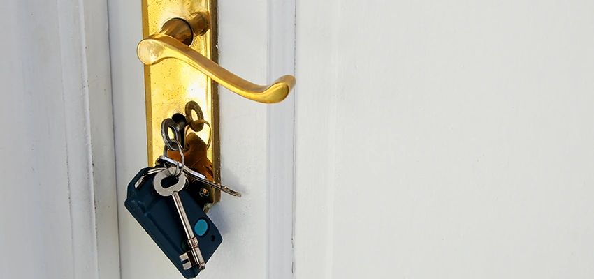 Broken Door Key Extraction in Delano, CA
